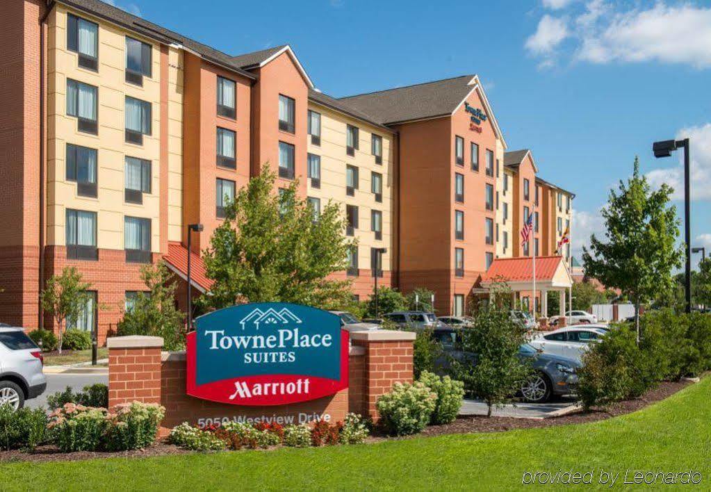 Towneplace Suites By Marriott Frederick Exterior photo